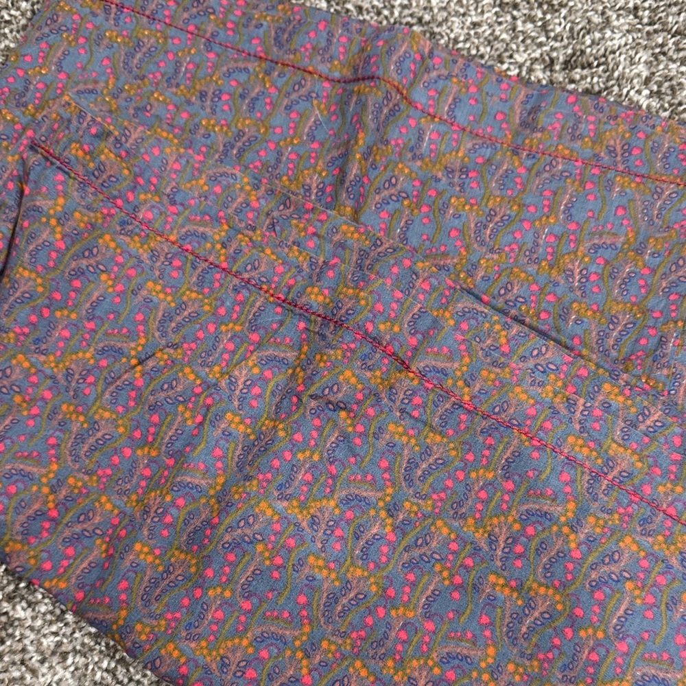 Natural Life Floral Patterned Duvet with Shams and Pillowcases - Picture 2 of 4